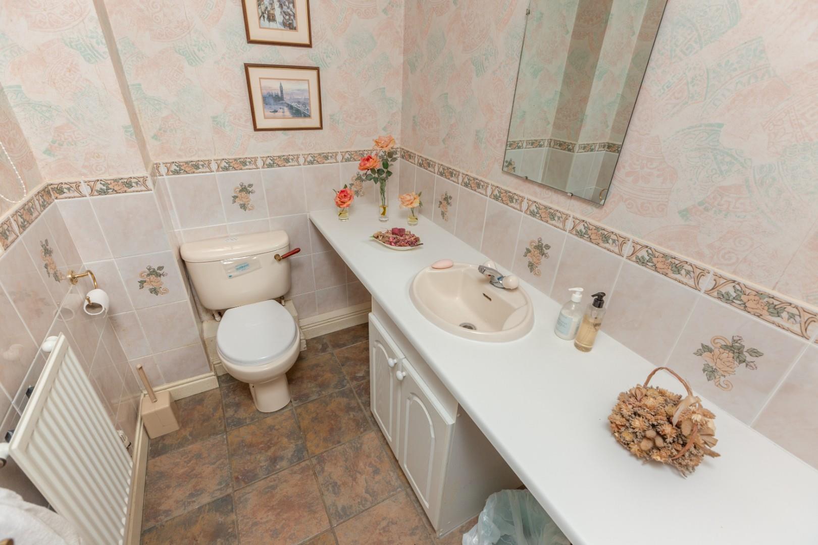 Ffordd Draenen Ddu, West Cross, Newton, Swansea, SA3 5RP